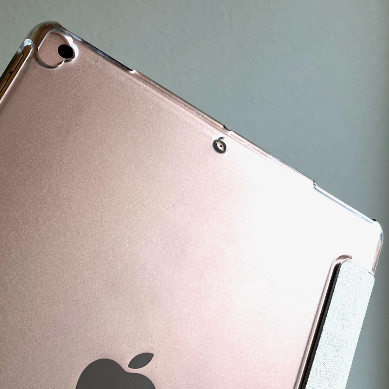 ダッシュする 犬 ✖️ ギンガムチェック  iPadケース ペン収納 軽量 背面クリア あいぱっどけーす スタンド機能 | 13枚目